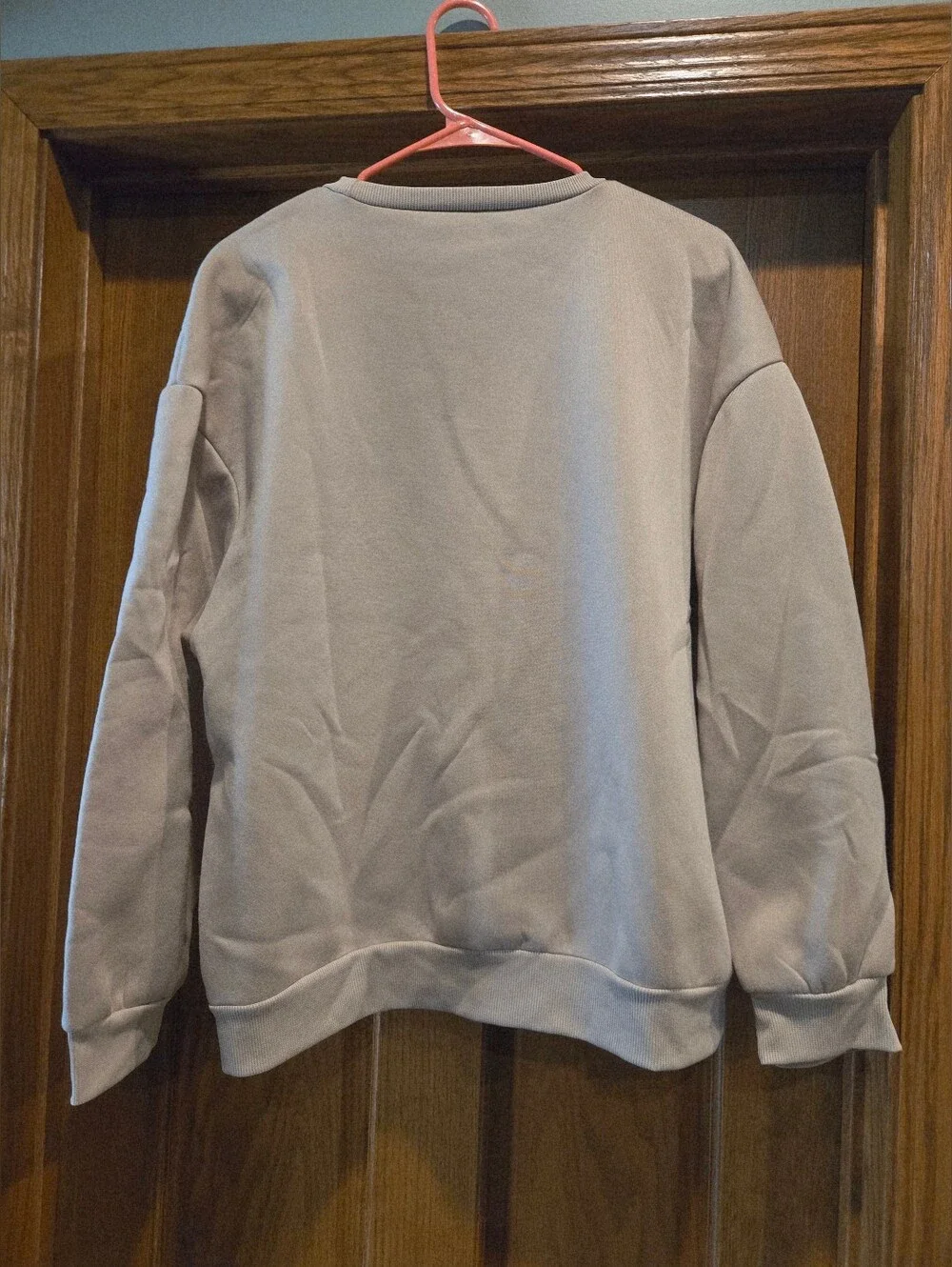SHEIN Light Tan Sweatshirt with Red Boston Graphic - Picture 16 of 16